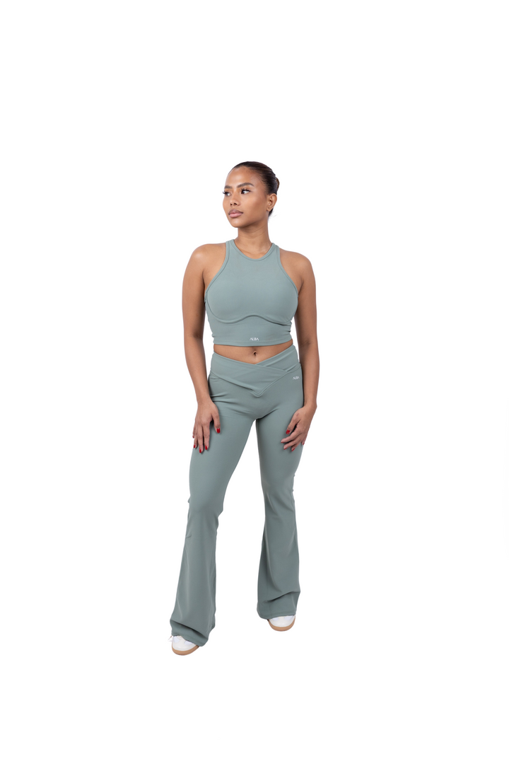 Capri Flare Scrunched Leggings